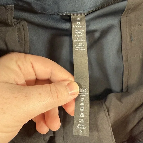 Lululemon Commission Pant Mens 38x33 Navy Slim‎ Stretch Performance Warpstreme - Picture 8 of 16